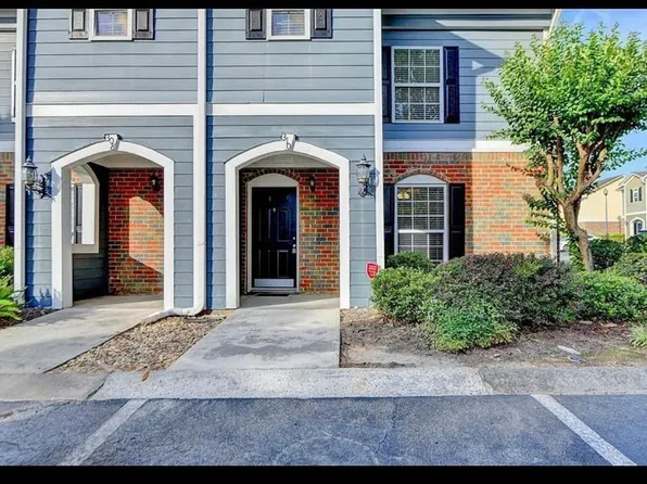 810 Summer Pl, Norcross, GA 30071