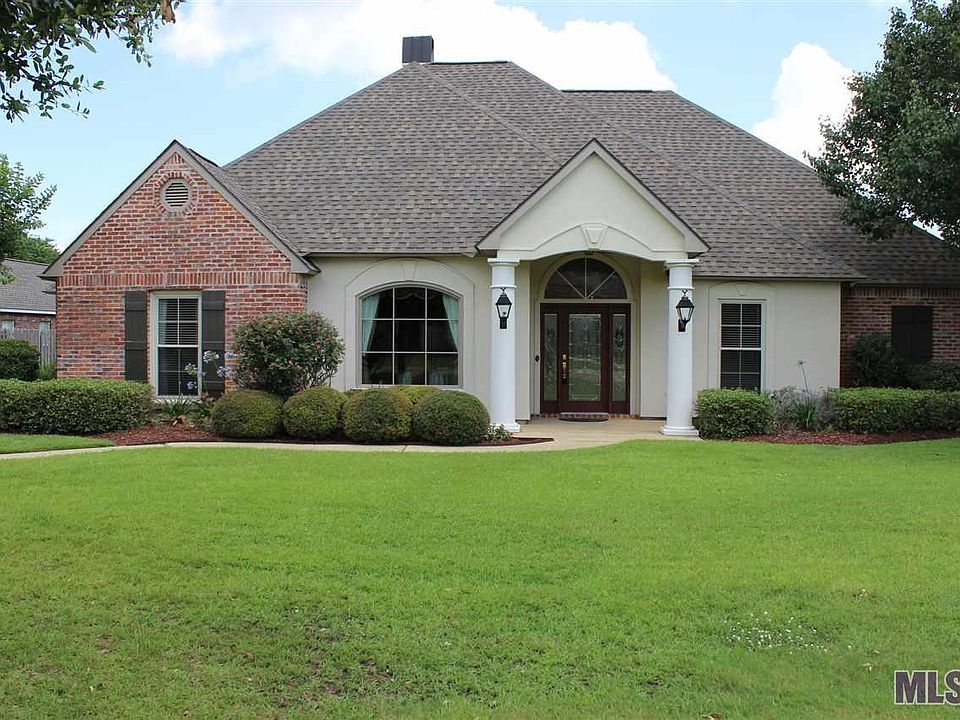 1st image of 38170 W Lakeview Dr