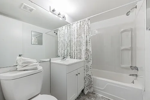 Wallingford Estates Photo 1