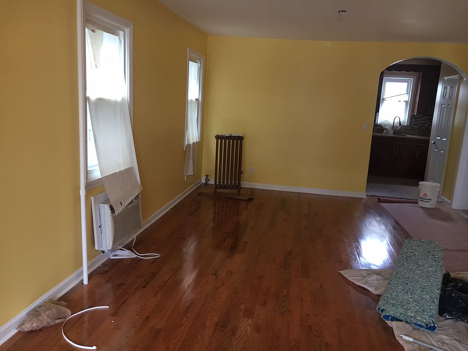 2nd image of 8914 210th Pl