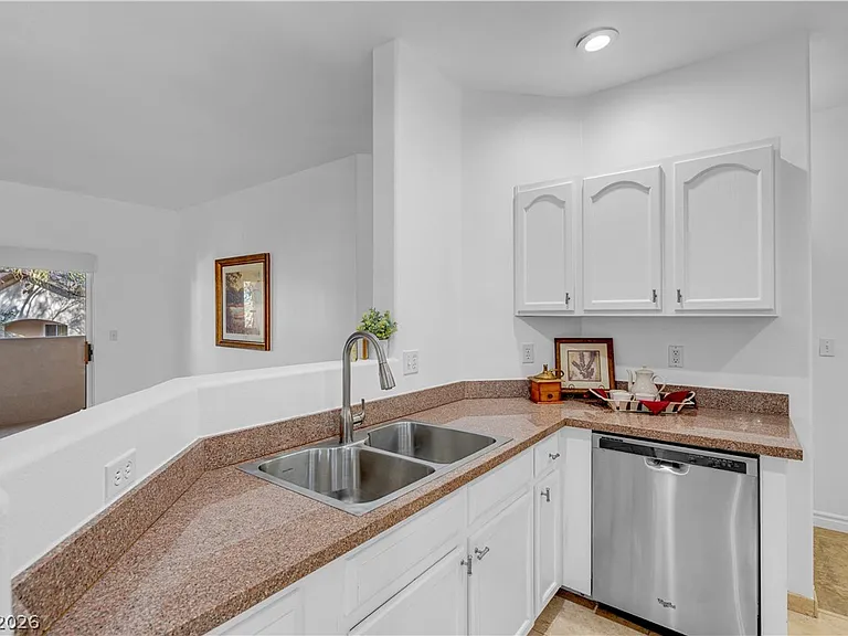 2050 W Warm Springs Rd #4322 — Photo 13