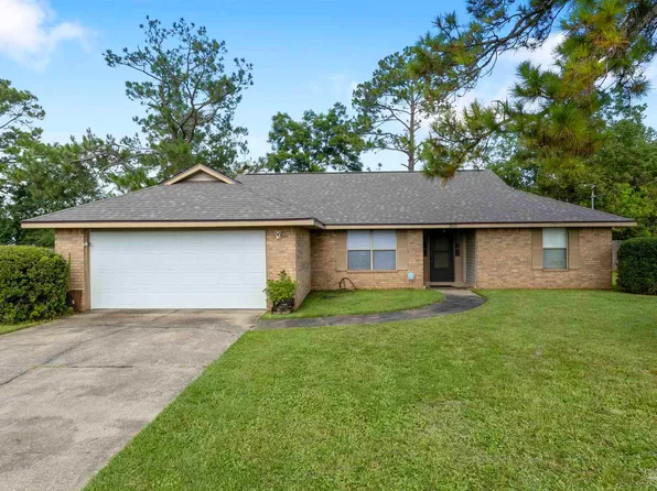 2243 Cricket Ridge Dr, Cantonment, FL 32533