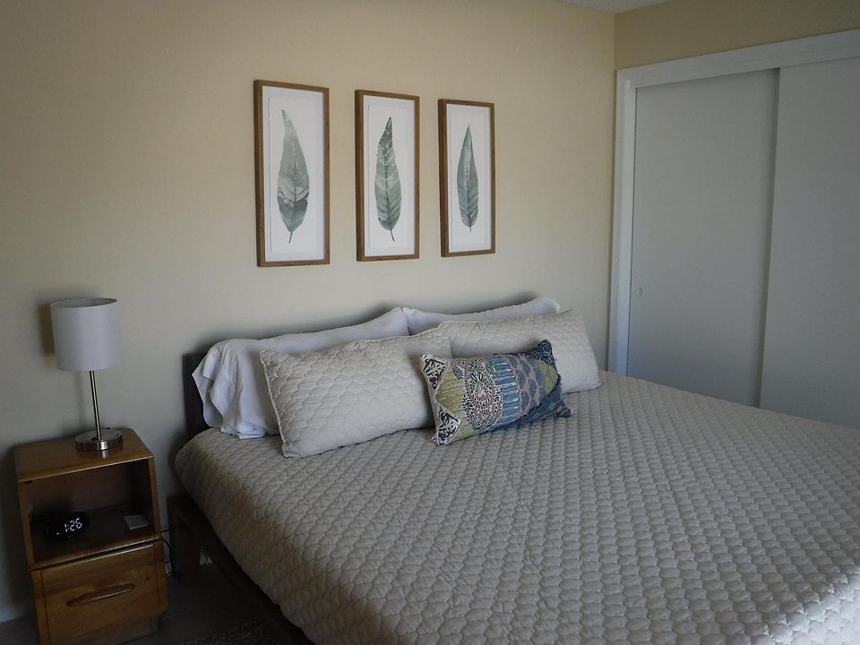 Master with Thuma Bed and Tuft and Needle Mattress.