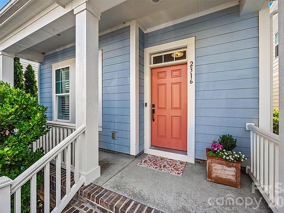 3rd image of 2316 Blueberry St