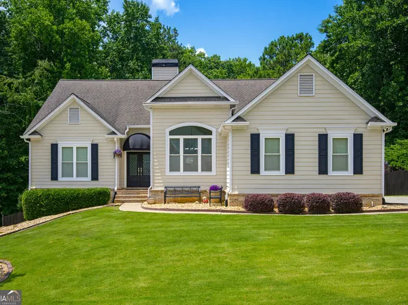 3958 Lake Ruby Ln, Suwanee, GA 30024