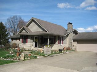 510 Lake Rd SE, Lancaster, OH 43130