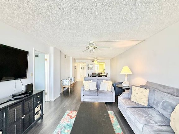 5th image of 18201 Gulf Blvd APT 206