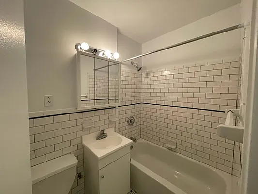 Rented by Cohen Smith Chang LLC | media 8