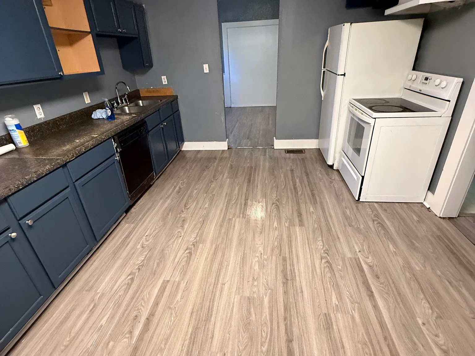 3 bed, 1140 sqft, $1,600 — Photo 4