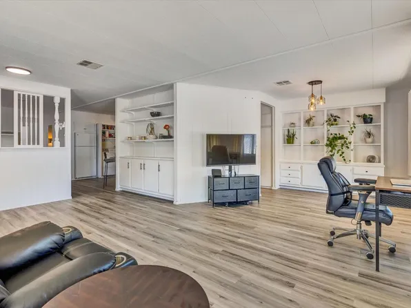 4211 Bouquet Way, Sacramento, CA 95834