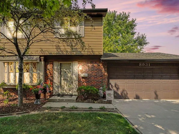 8931 Briarwood Dr, Plymouth, MI 48170