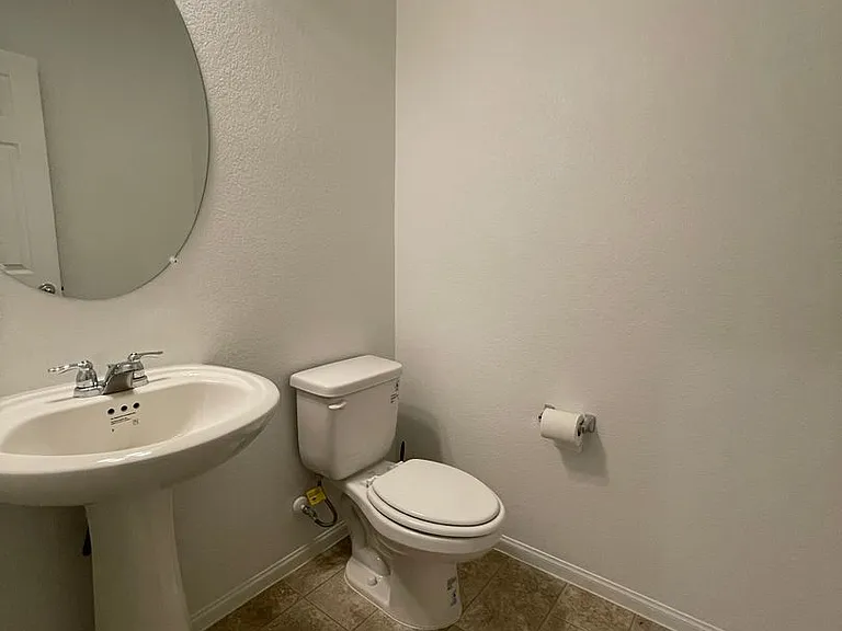 6124 Castle Gardens Ave — Photo 10