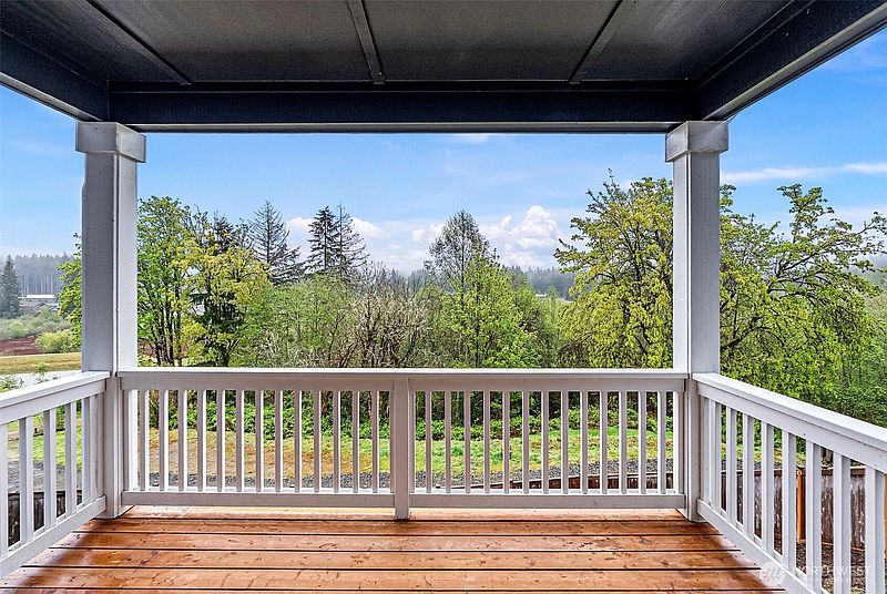 2nd image of 10432 Treasure Drive NW