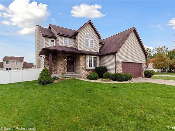 5166 Cypress Cir, Grand Blanc, Mi 48439 