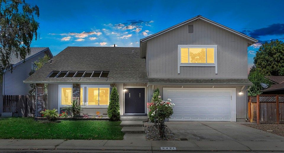 1st image of 3421 Admiral Dr