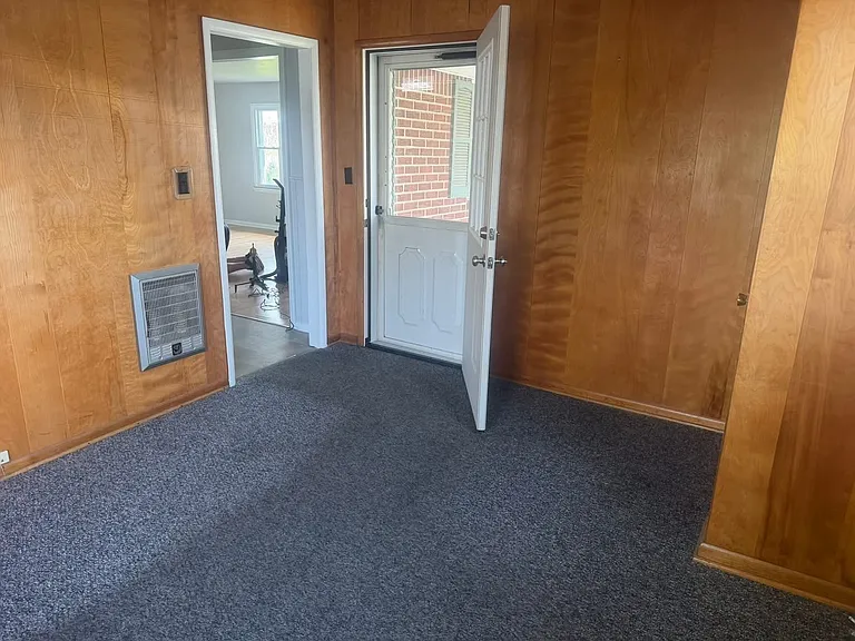 3511 Velma Dr — Photo 2