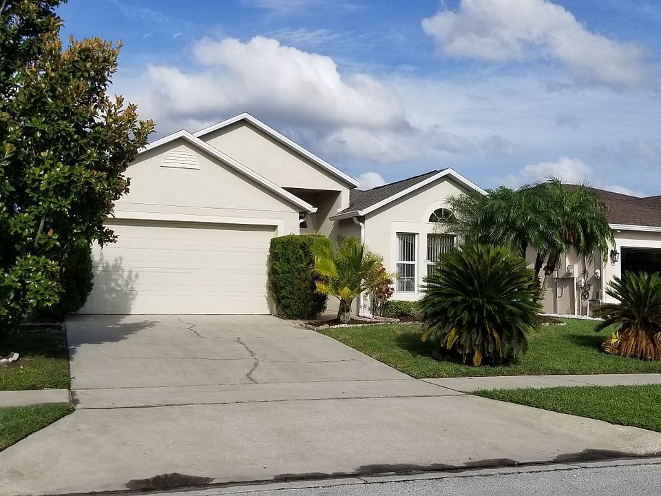 1st image of 433 Grand Royal Cir
