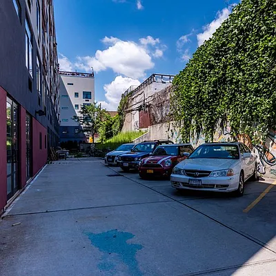 Rented by Garden Management | media 94