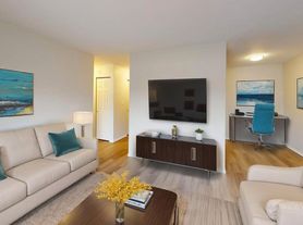University Avenue Apartments
