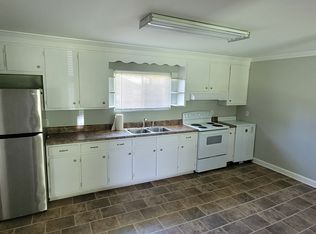 1101 Alston Bridge Rd, Siler City, NC 27344