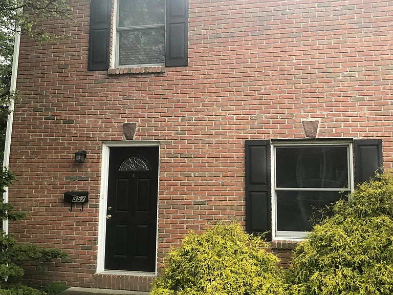 357 Washington Ave — Photo 3