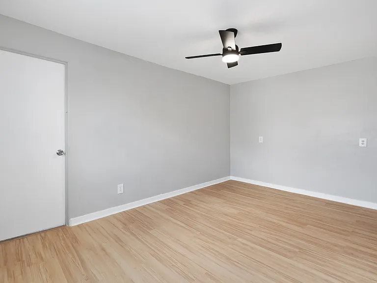 548 Ridge Ave #3 — Photo 9