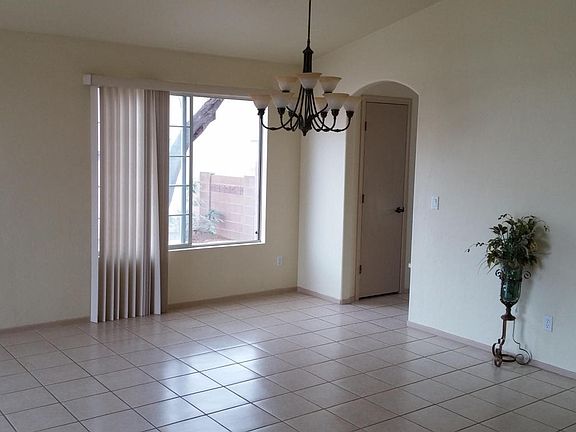 2nd image of 2931 W Calle Lucinda