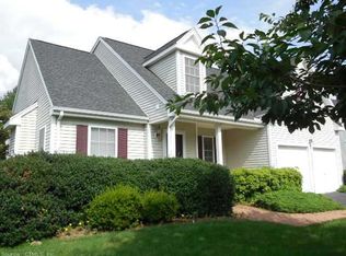 62 Fox Holw, Avon, CT 06001