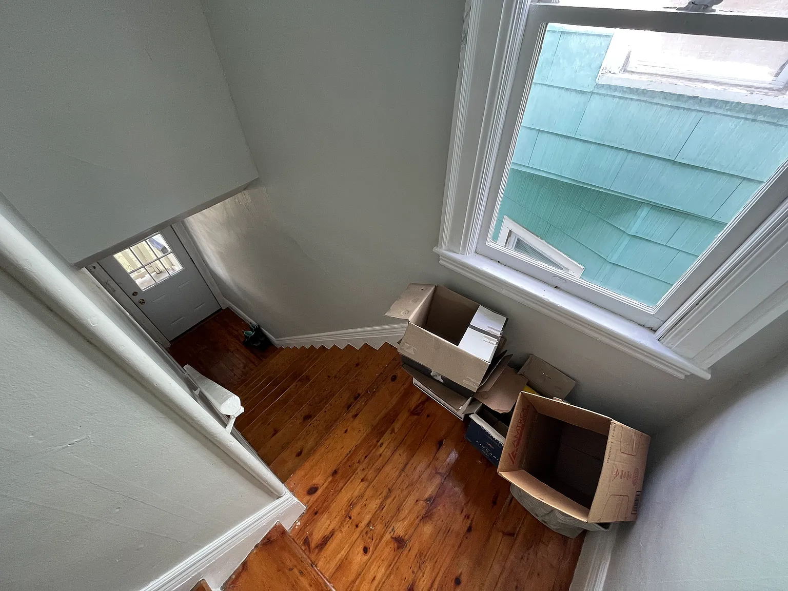 2 bed, 1200 sqft, $1,200 — Photo 2
