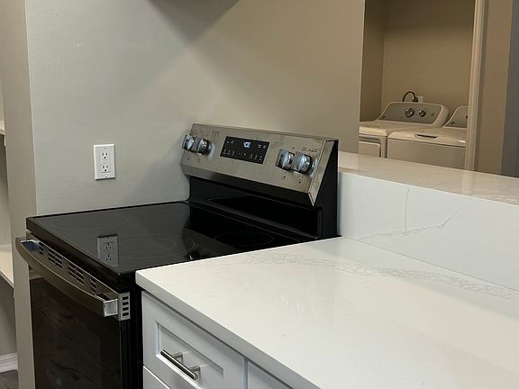 4th image of 2305 N Congress Ave APT 22