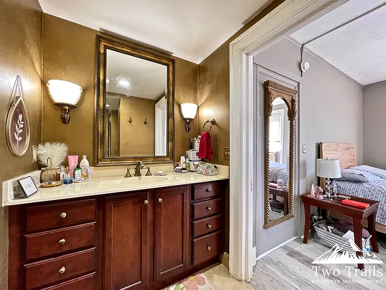 538 N Main St #416-417 — Photo 9