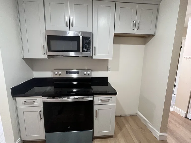 1730 Halford Ave #359 — Photo 3