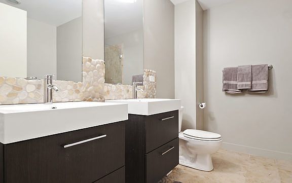 3rd image of 737 W Washington Blvd APT 3507