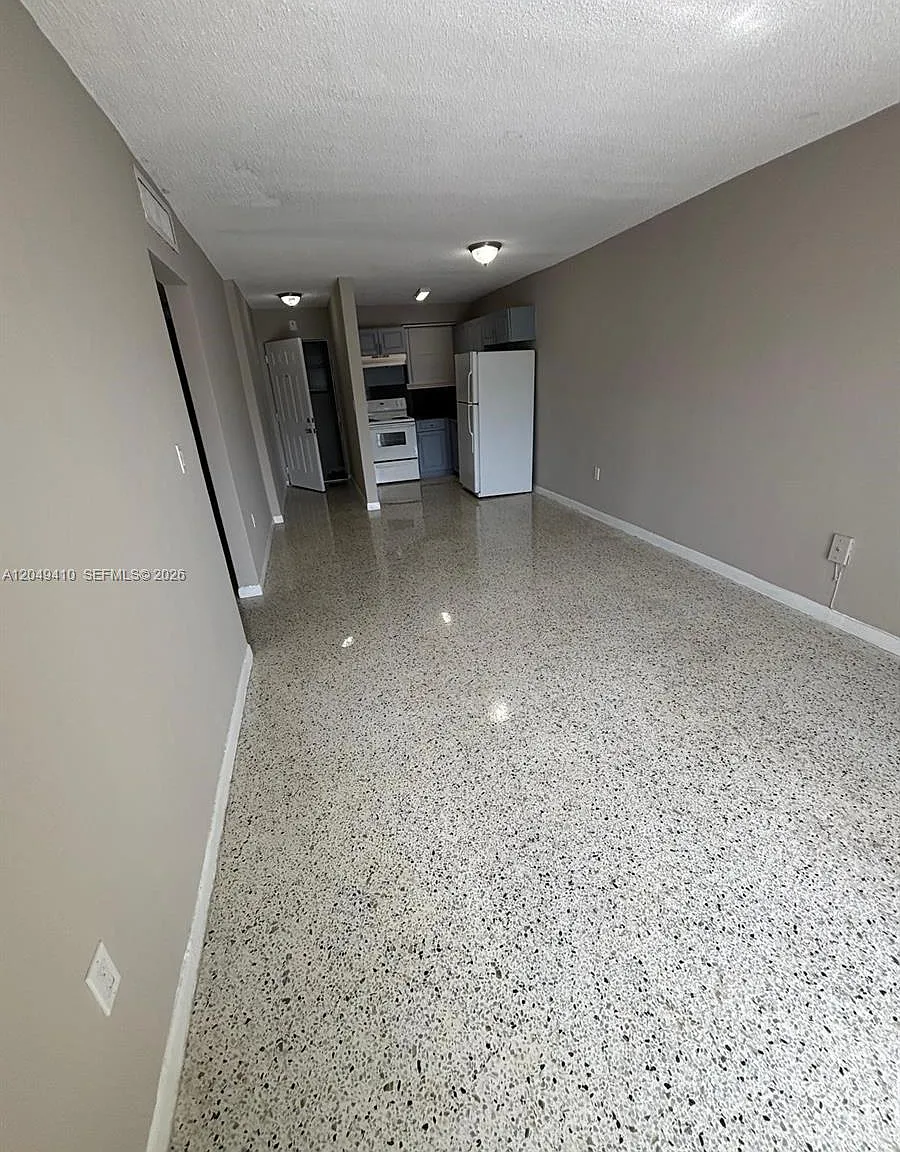 Lawrence Estate Land Co — Photo 3