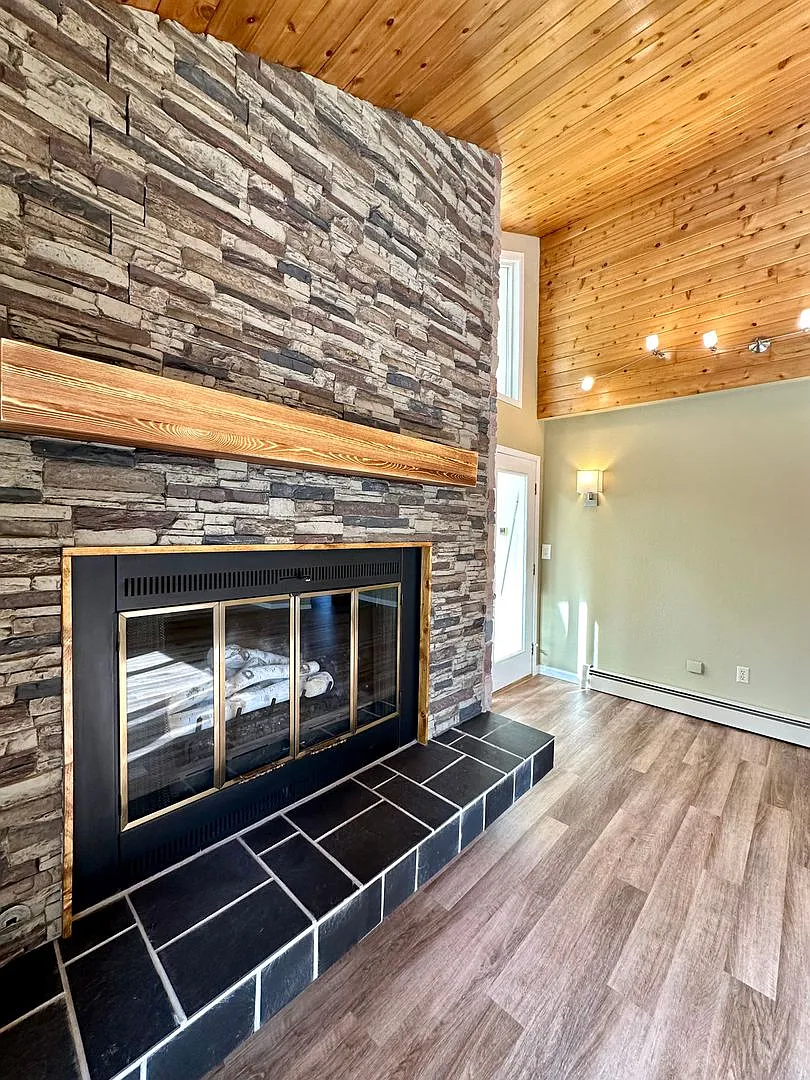 Like New Remodel! — Photo 3