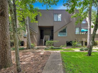 144 Litchfield Ln, Houston, TX 77024