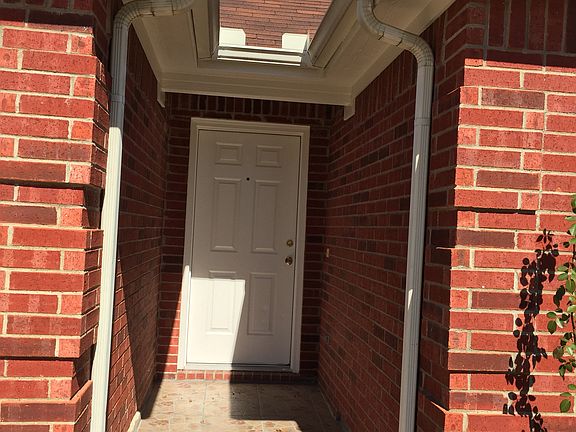 5th image of 2234 Sophie Ln