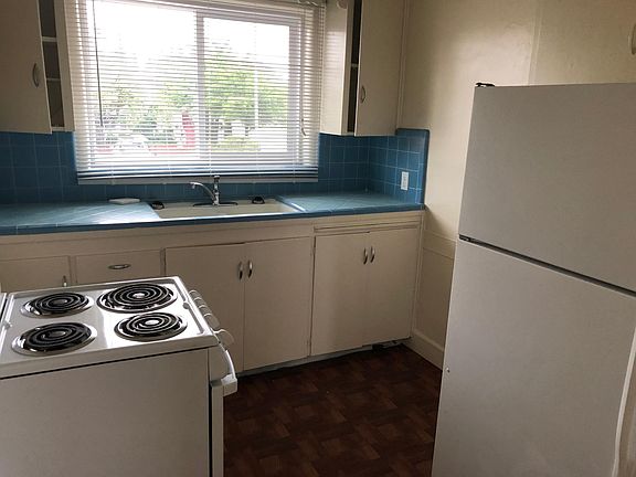 4th image of 1332 San Mateo Blvd SE APT 15