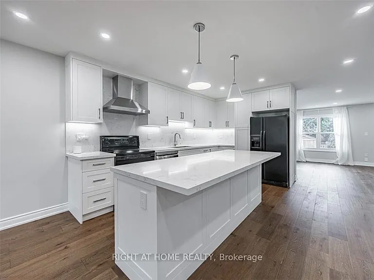 6913 Shelter Bay Rd #UPPER — Photo 7