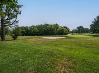 708 Augusta Cir, Mount Laurel, NJ 08054