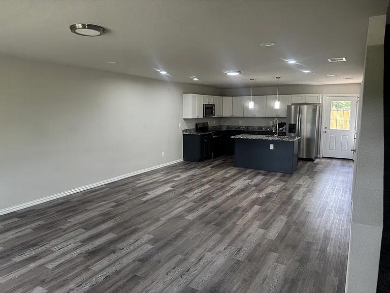 6209 Mustang St #1 — Photo 7