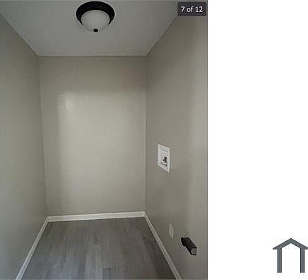 5th image of 3532 Valley Rd