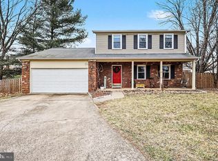 12807 Lady Fairfax Cir, Herndon, VA 20170