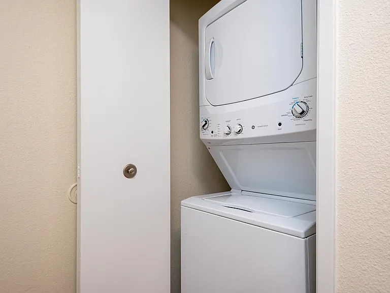 Caldera at Sunnybrook | Washer and Dryer