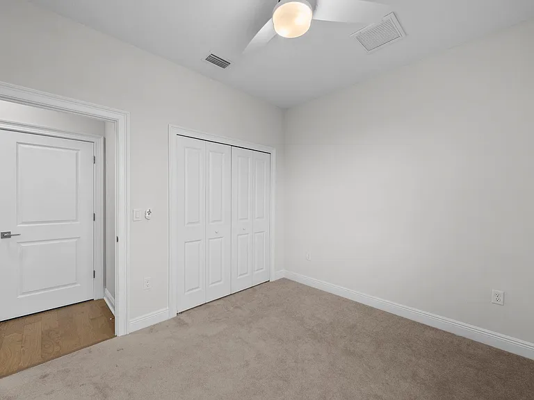 4302 W North B St #3 — Photo 31