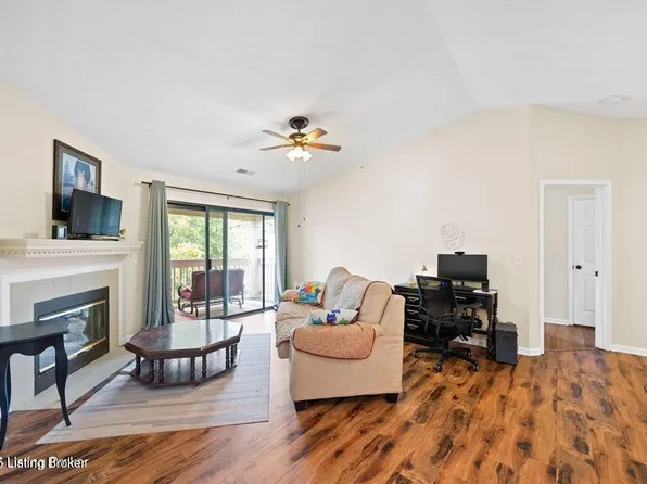 3507 Lennox View Ct Unit 312, Louisville, KY 40299