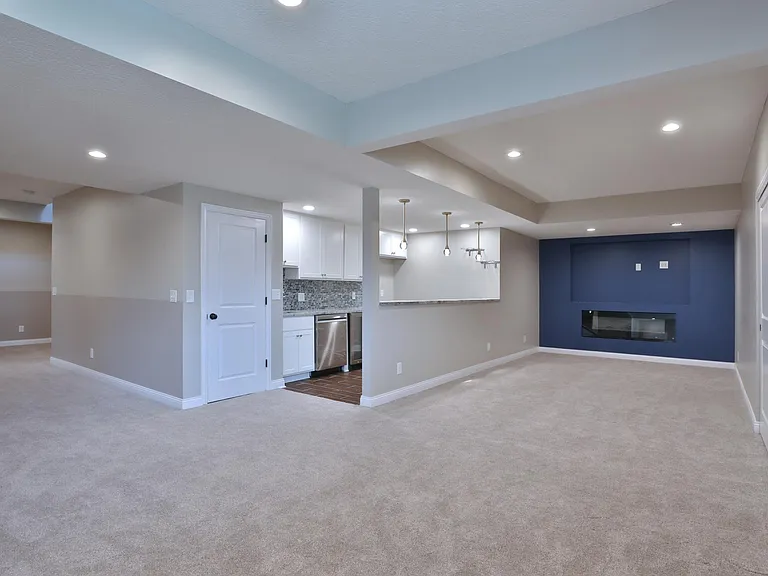 1412 Leesland Dr — Photo 48