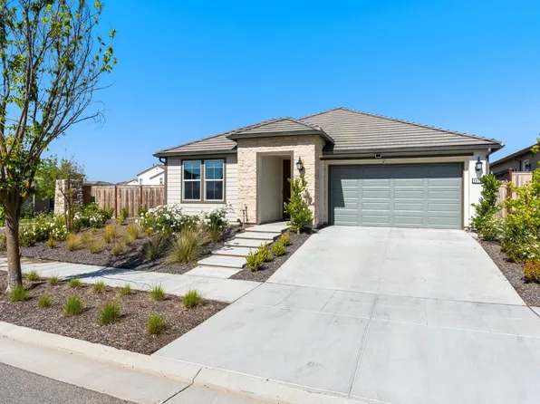 4618 Silverado Rd, Madera, CA 93636