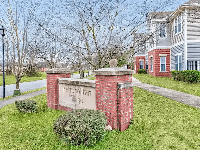 2801 S Scott St — Photo 29