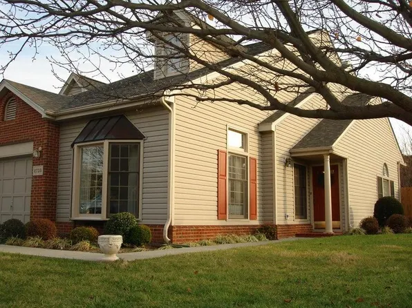 4730 Barclay Sq SW, Roanoke, VA 24018